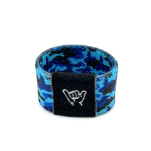 Load image into Gallery viewer, Caribbean Camo Ring Band