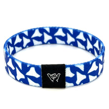 Load image into Gallery viewer, Shark Tooth Wristband Bracelet