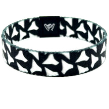 Load image into Gallery viewer, Black Shark Tooth Wristband Bracelet