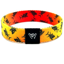 Load image into Gallery viewer, Bone Fish Wristband Bracelet