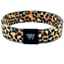 Load image into Gallery viewer, Cheetah Wristband Bracelet