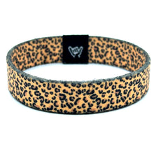 Load image into Gallery viewer, Leopard Print Wristband Bracelet