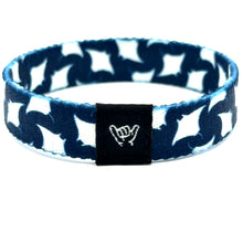 Load image into Gallery viewer, Manta Ray Wristband Bracelet