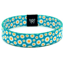 Load image into Gallery viewer, Wild Daisies Wristband Bracelet