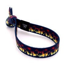 Load image into Gallery viewer, Sunset Beach Knotband Bracelet