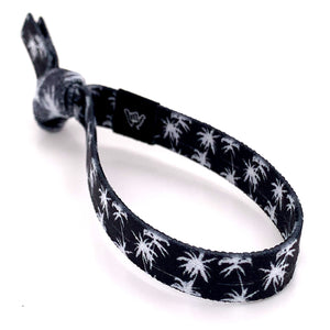 Frosted Palms Knotband Bracelet